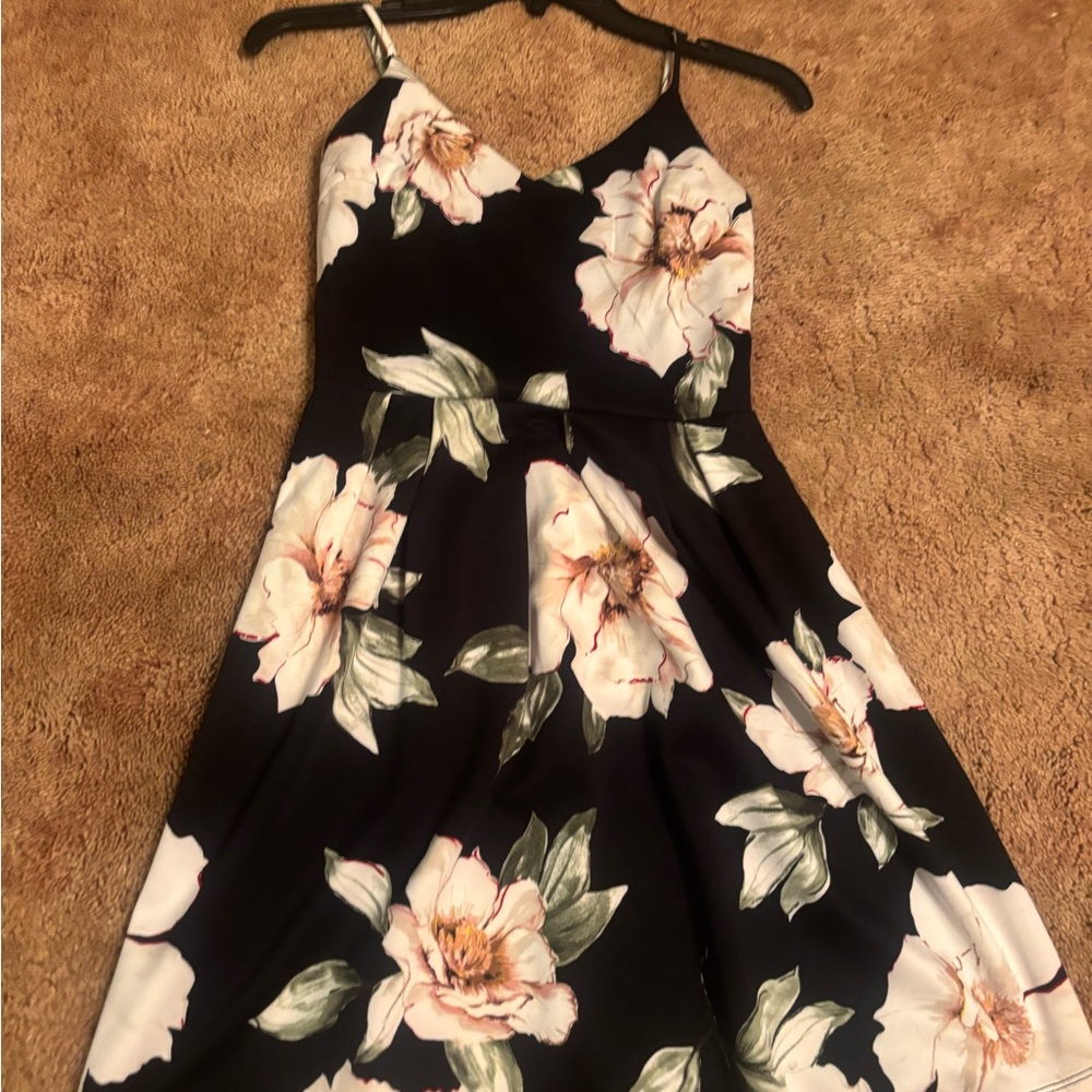 Monteau Black and White Floral Dress